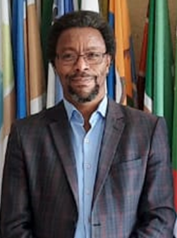 Dr George Ngugi